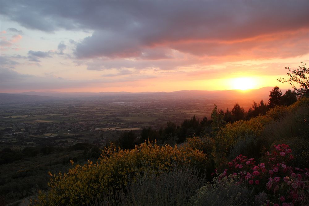 Le Mandrie Di San Paolo Villa Assisi Dış mekan fotoğraf